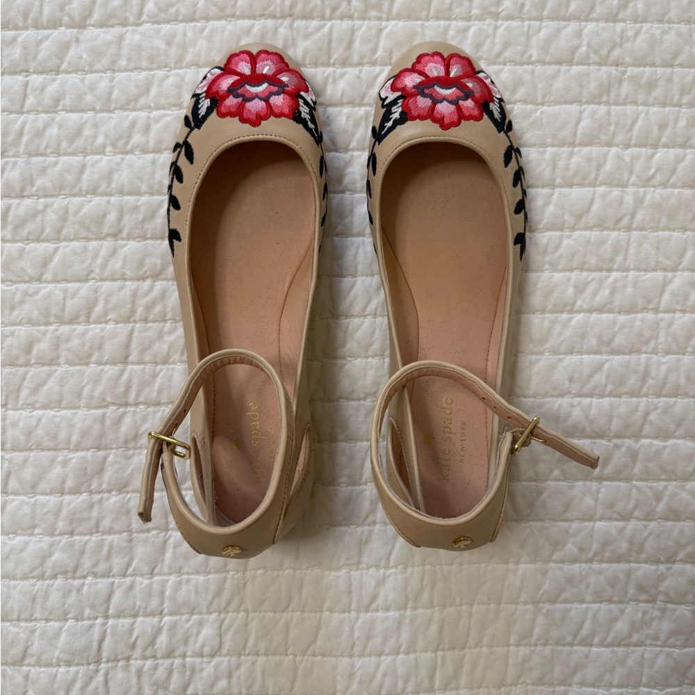 Kate Spade Beige Floral Ballet Flats